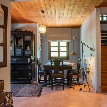 Сasa de vacaciones Dandy - Sky Blue Pansy - Jacuzzi Tsagkarada