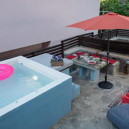 Dandy - Sky Blue Pansy - Jacuzzi Сasa de vacaciones