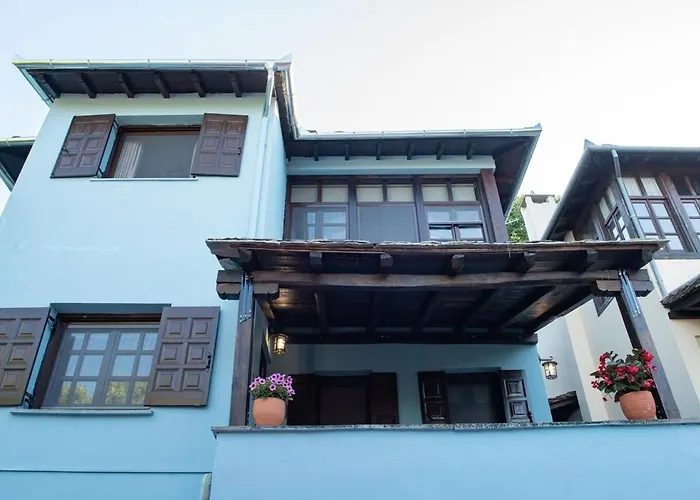 Dandy - Sky Blue Pansy - Jacuzzi * Tsagarada